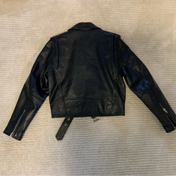 Vintage Women’s Leather Jacket- Advanced Motorcyle Gear - Picture 4 of 11